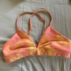 Sports bra